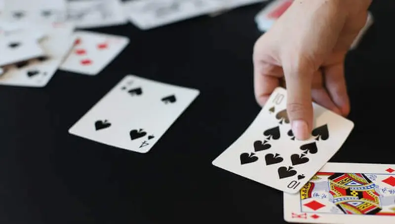 General information about how to play Poker